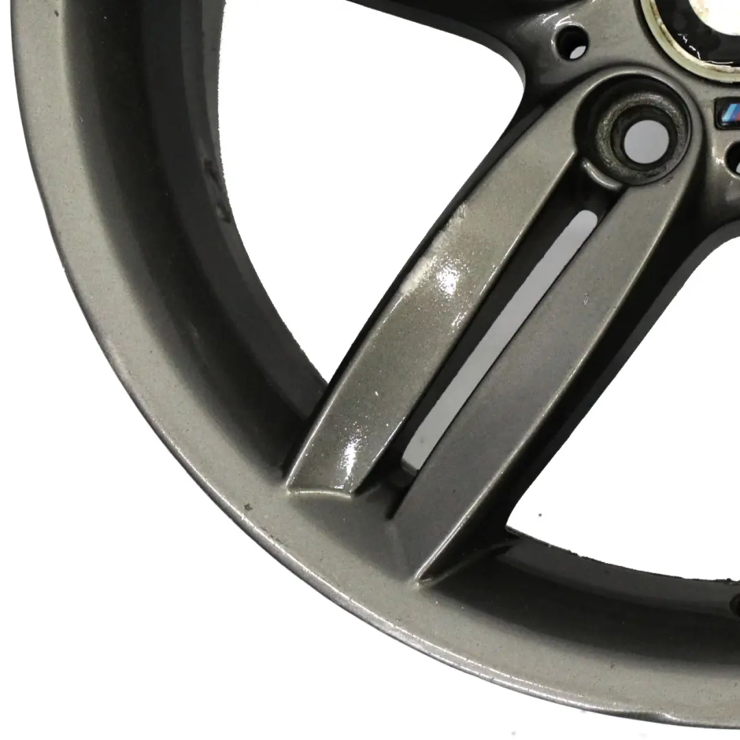 Cerchio Anteriore Lega Grigio 18" 7,5J M ET:49 Doppie Razze per BMW E81 E87 con numero di parte 8036939 BMW E81 E87 Cerchio Anteriore Lega Grigio 18" 7,5J M ET:49 Doppie Razze - SKU 8036939-8 - Numero di parte 8036939