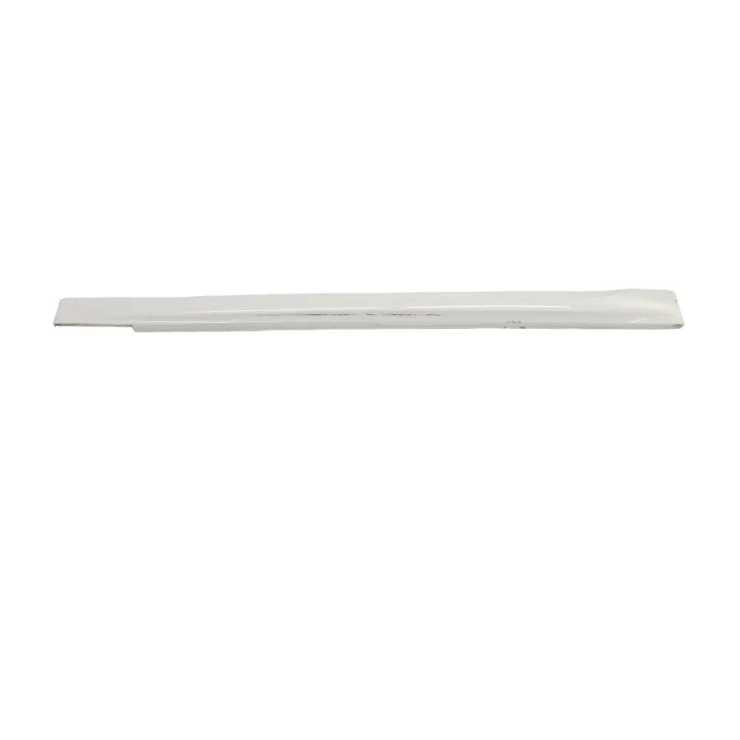 Laterale M Sport Pannello Copertura Brancardo Destro Alpinweiss - 300 per BMW X1 E84 con numero di parte 7345046 BMW X1 E84 Laterale M Sport Pannello Copertura Brancardo Destro Alpinweiss - 300 - SKU 8047544-AW - Numero di parte 7345046