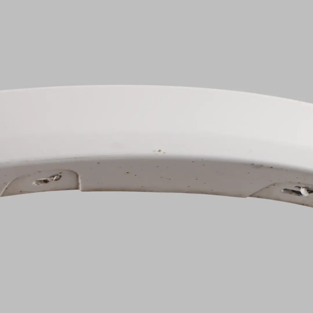 Arch Cover Trim Front Right O/S Alpinweiss White - 300 to BMW X1 E84 Wheel with Part number 8049940 BMW X1 E84 Wheel Arch Cover Trim Front Right O/S Alpinweiss White - 300 - SKU 8049940-AW - Part number 8049940