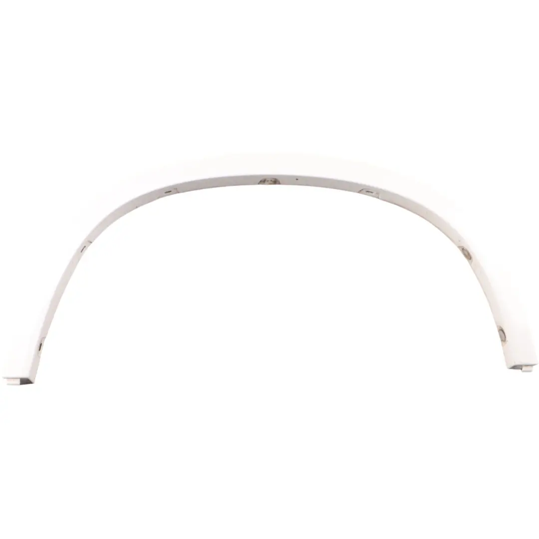 Embellecedor Paso de Rueda BMW X1 E84 Trasero Izquierdo Alpinweiss - 300 para con número de pieza 8049941 Embellecedor Paso de Rueda BMW X1 E84 Trasero Izquierdo Alpinweiss - 300 - SKU 8049941-AW - Número de pieza 8049941