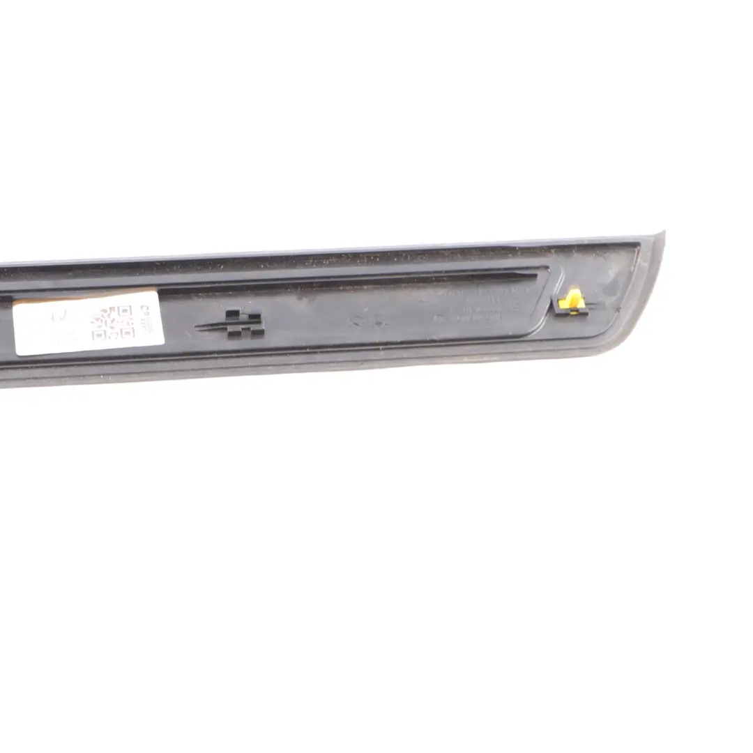 Bande Entrée Porte M Sport Seuil Porte Avant Gauche pour BMW F07 GT à propos du numéro de pièce 8051471 BMW F07 GT Bande Entrée Porte M Sport Seuil Porte Avant Gauche - SKU 8051471 - Numéro de pièce 8051471