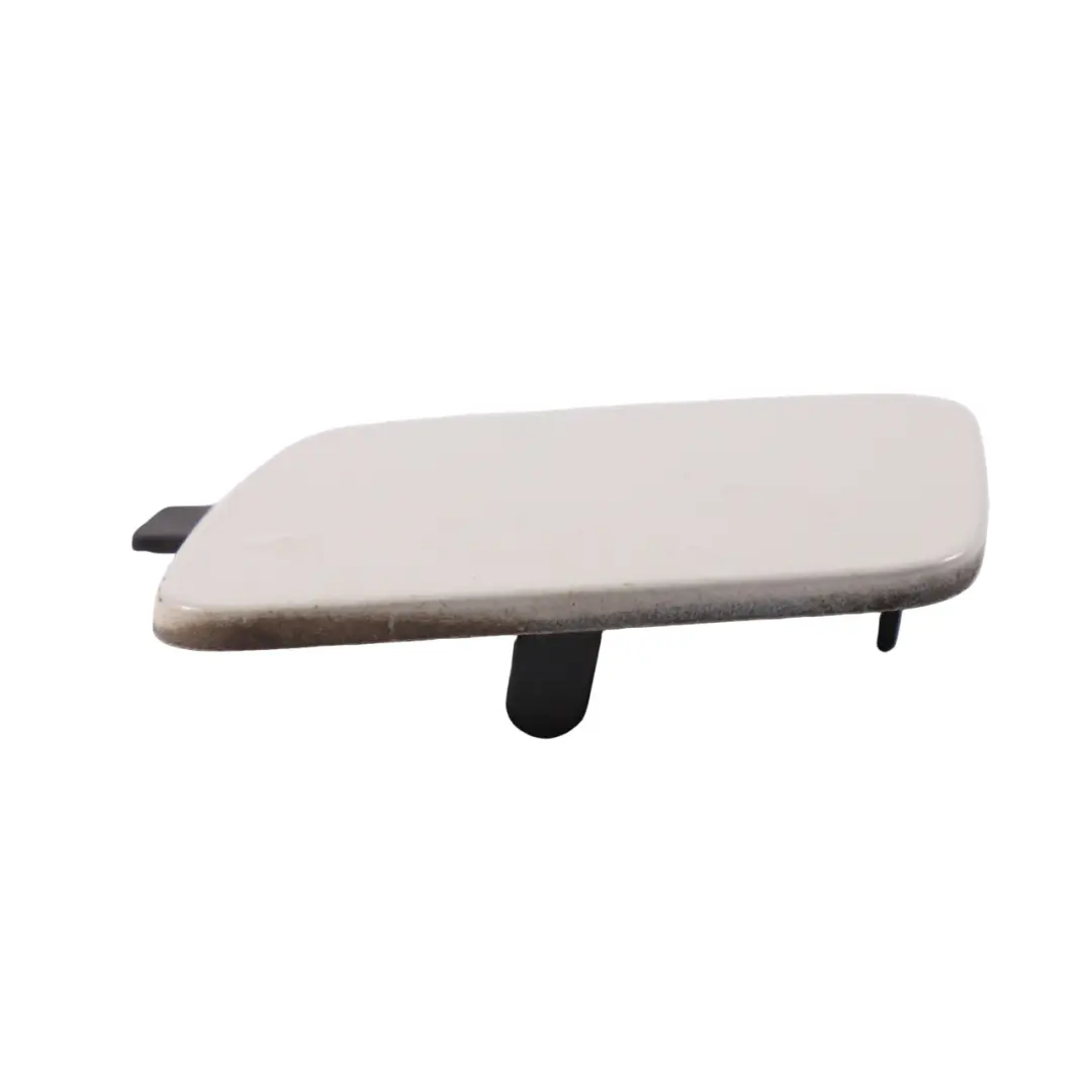 Zaślepka Zderzaka Tylnego Biała Alpine White 300 do BMW X5 F15 M Sport o numerze 8055064 BMW X5 F15 M Sport Zaślepka Zderzaka Tylnego Biała Alpine White 300 - SKU 8055064-AW - Numer Części 8055064