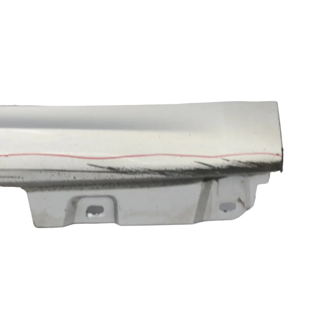 BMW F07 GT Faldón lateral M Sport Panel de umbral derecho Titan Silver - 354 - SKU 8055100-TS - Número de pieza 8055100