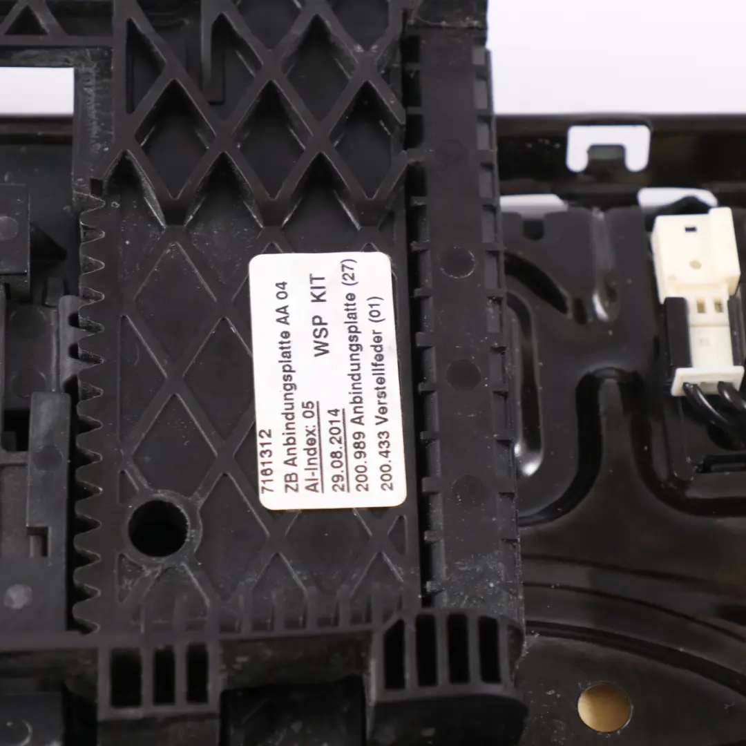 Podpórka Ud Fotela Sport Prawy Lewy Przód do BMW F83 M4 o numerze 8058357 BMW F83 M4 Podpórka Ud Fotela Sport Prawy Lewy Przód - SKU 8058357 - Numer Części 8058357