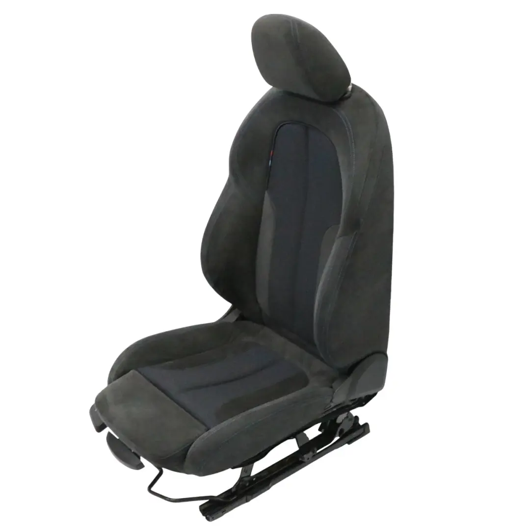 Asiento Delantero Derecho Tejido Calefactable Sport Hex Alcantara Lumbar para BMW F48 con número de pieza 8061892 BMW F48 Asiento Delantero Derecho Tejido Calefactable Sport Hex Alcantara Lumbar - SKU 8061892-1 - Número de pieza 8061892