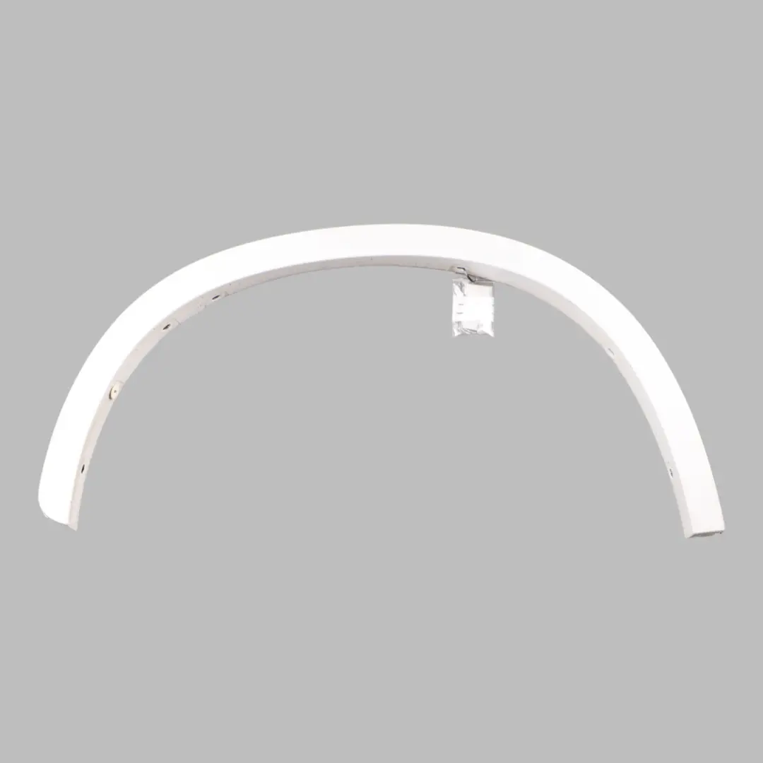 Arch Cover BMW X1 F48 M Sport Rear Right O/S Trim Mineral White A96 to Wheel with Part number 8067704 Wheel Arch Cover BMW X1 F48 M Sport Rear Right O/S Trim Mineral White A96 - SKU 8067704-MW - Part number 8067704