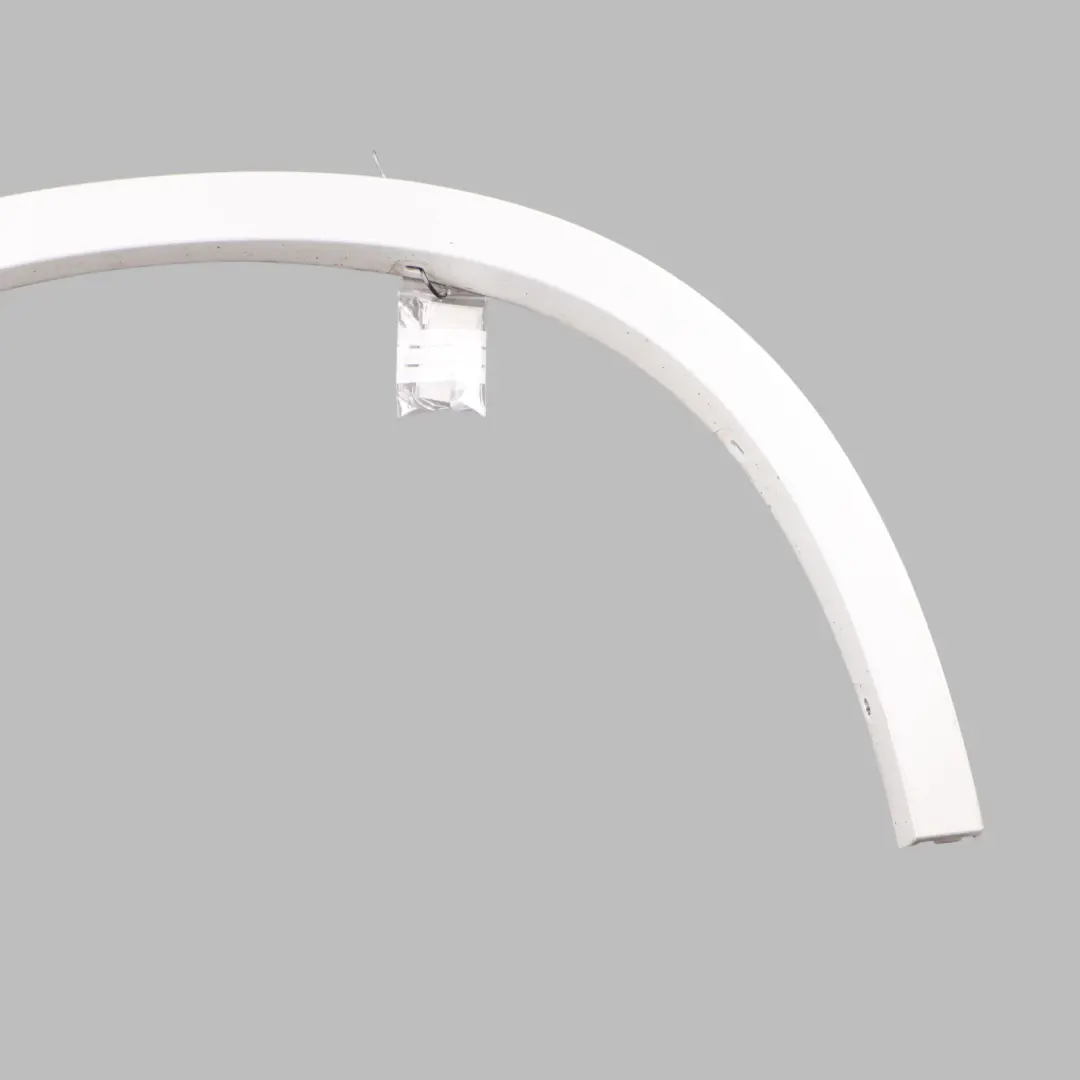 Arch Cover BMW X1 F48 M Sport Rear Right O/S Trim Mineral White A96 to Wheel with Part number 8067704 Wheel Arch Cover BMW X1 F48 M Sport Rear Right O/S Trim Mineral White A96 - SKU 8067704-MW - Part number 8067704