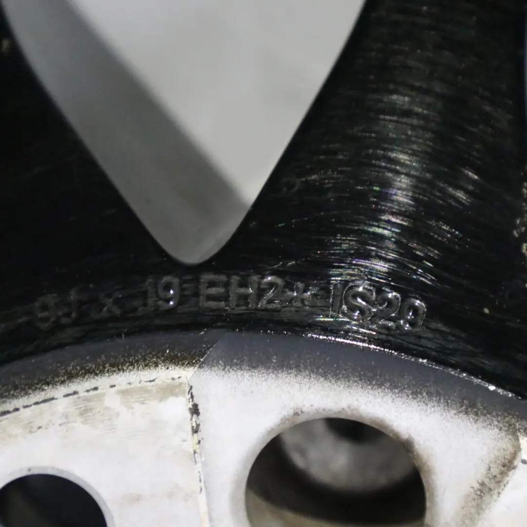  Llanta de aleación BMW F87 LCI M2 19" 9J ET:29 Y-spoke 788M Jet Black - SKU 8073847-1 - Número de pieza 8073847