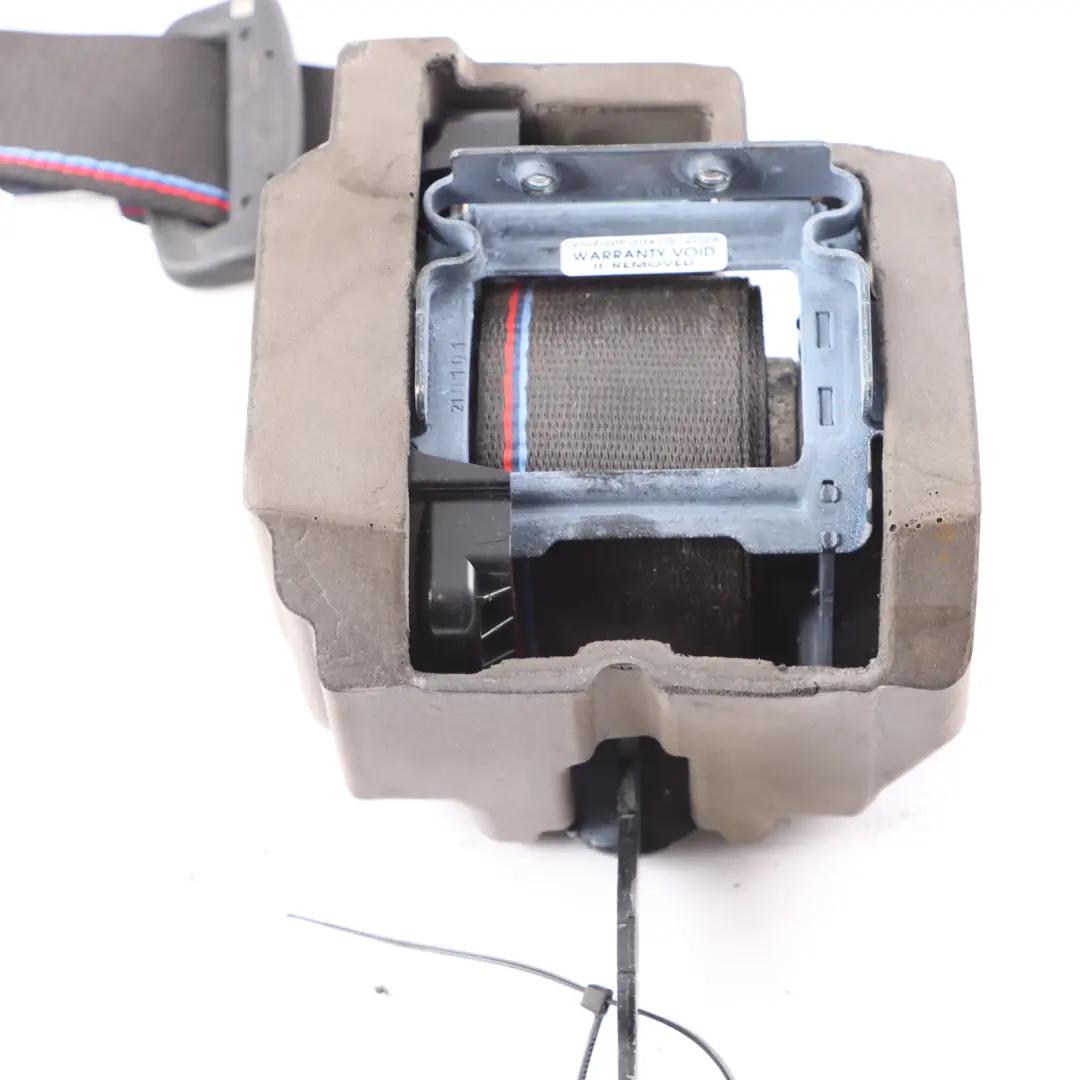 Belt Rear Right O/S Upper Seatbelt Black to BMW G20 Seat with Part number 8076376 BMW G20 Seat Belt Rear Right O/S Upper Seatbelt Black - SKU 8076376 - Part number 8076376