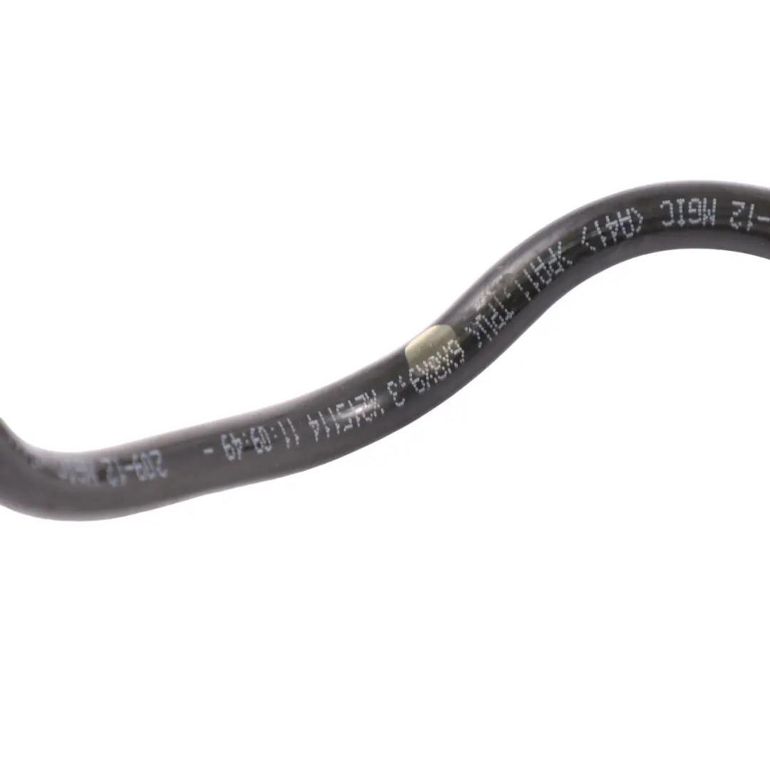 Hose Pipe to Fuel Line Renault Trafic II 2.0 DCI Diesel Fuel Line with Part number 8200950743 Fuel Line Renault Trafic II 2.0 DCI Diesel Fuel Line Hose Pipe - SKU 8200950743-1 - Part number 8200950743