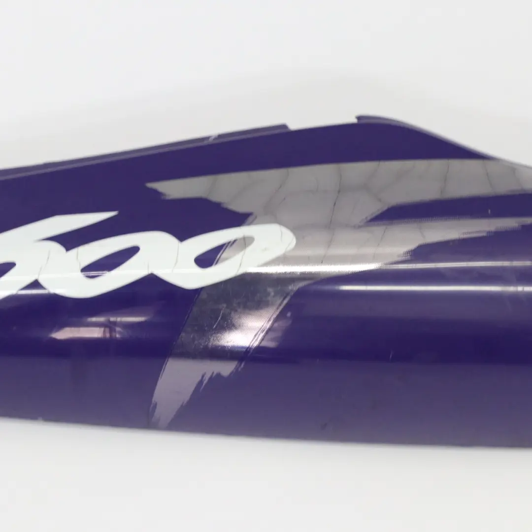 CBR600 CBR Coperchio carenatura posteriore destra per Honda con numero di parte 83610-MALG-0000 Honda CBR600 CBR Coperchio carenatura posteriore destra - SKU 83610-MALG-0000 - Numero di parte 83610-MALG-0000