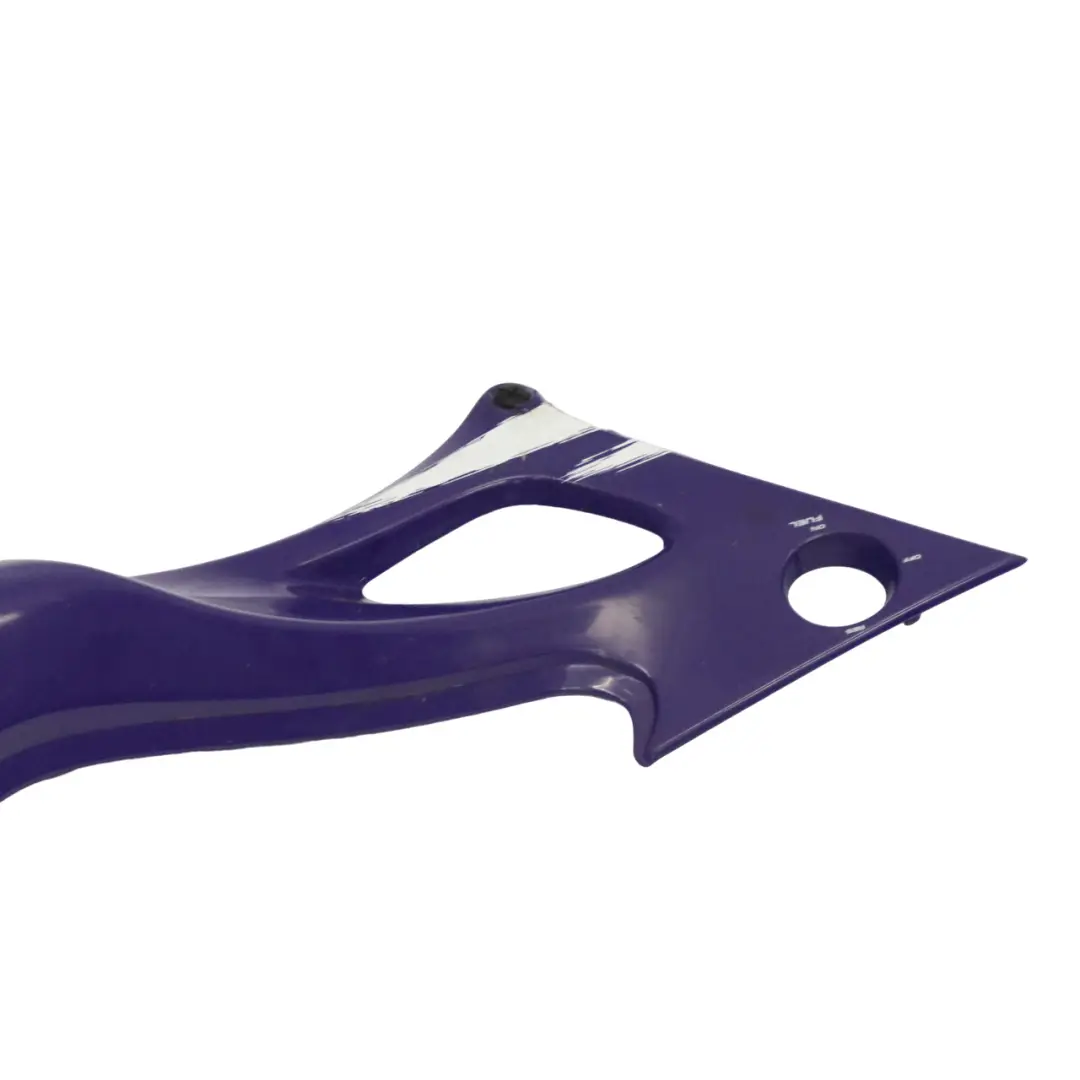 CBR600 CBR Tapa Carenado Trasero Izquierdo Embellecedor para Honda con número de pieza 83710-MALG-0000 Honda CBR600 CBR Tapa Carenado Trasero Izquierdo Embellecedor - SKU 83710-MALG-0000 - Número de pieza 83710-MALG-0000