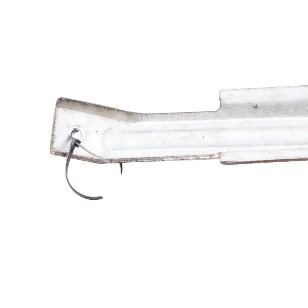 M235Ix B48E Halterung Unterer Turbolader Hitzeschild Halter für BMW F44 mit Teilenummer 8489637 BMW F44 M235Ix B48E Halterung Unterer Turbolader Hitzeschild Halter - SKU 8489637 - Teilenummer 8489637