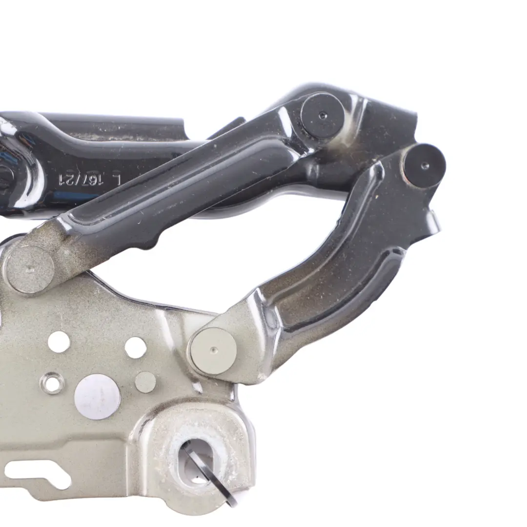 Bonnet Hood Engine Cover Left N/S Hinge to BMW G20 G21 G28 G80 G81 with Part number 8494431 BMW G20 G21 G28 G80 G81 Bonnet Hood Engine Cover Left N/S Hinge - SKU 8494431-BS - Part number 8494431