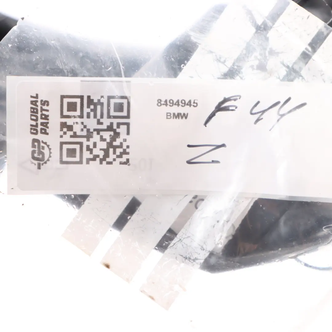 BMW F44 Gran Coupe Support pare chocs arrière gauche guide supérieur - SKU 8494945 - Numéro de pièce 8494945