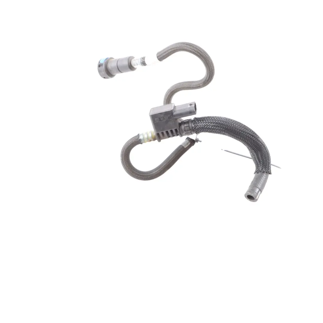 Tuyau De Carburant Pour Injection Diesel N57N 330D pour BMW F30 F31 F32 à propos du numéro de pièce 8507686 BMW F30 F31 F32 Tuyau De Carburant Pour Injection Diesel N57N 330D - SKU 8507686 - Numéro de pièce 8507686