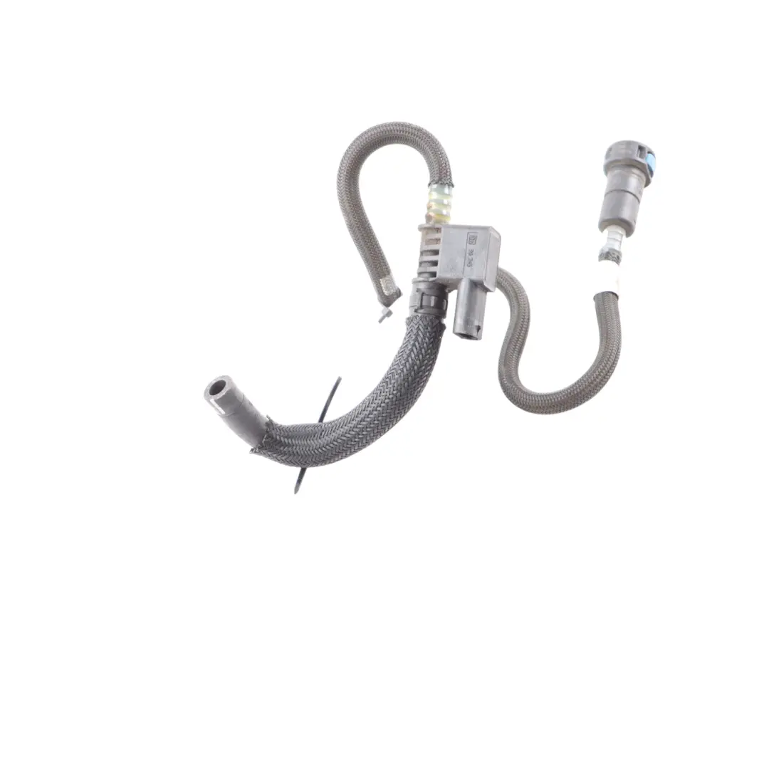 Manguera Combustible Alimentación Diésel N57N 330D para BMW F30 F31 F32 con número de pieza 8507686 BMW F30 F31 F32 Manguera Combustible Alimentación Diésel N57N 330D - SKU 8507686 - Número de pieza 8507686