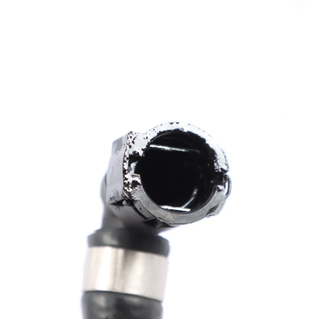 N47N Tubo Motore Raffreddatore Flusso Superiore per BMW E90 E91 E92 LCI con numero di parte 8511623 BMW E90 E91 E92 LCI N47N Tubo Motore Raffreddatore Flusso Superiore - SKU 8511623 - Numero di parte 8511623