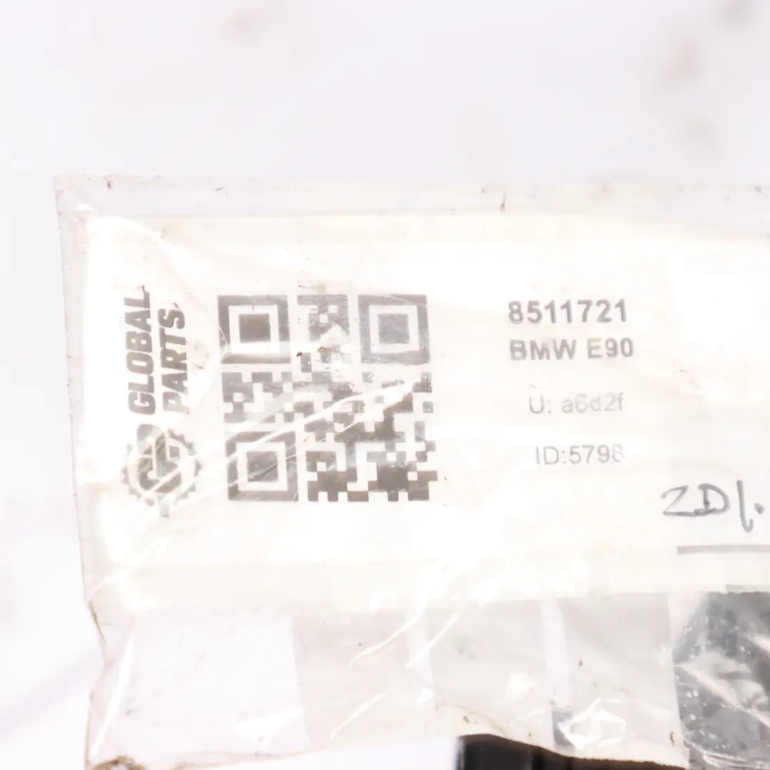 N47N Manguera Radiador Transmision Enfriador De Aceite para BMW E90 E91 E92 E93 LCI con número de pieza 8511721 BMW E90 E91 E92 E93 LCI N47N Manguera Radiador Transmision Enfriador De Aceite - SKU 8511721 - Número de pieza 8511721