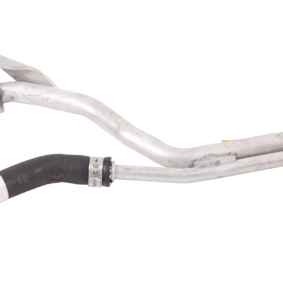 Wąż Przewód Wody Chłodzenia do BMW F40 F44 Mini F54 F60 o numerze 8584834 BMW F40 F44 Mini F54 F60 Wąż Przewód Wody Chłodzenia - SKU 8584834 - Numer Części 8584834