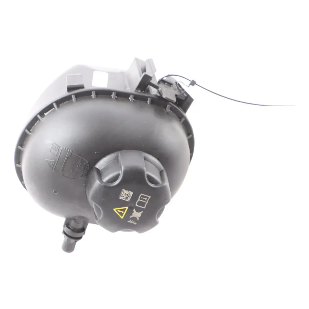 Serbatoio espansione serbatoio liquido raffredamento Bottiglia per BMW X3 G01 X4 G02 con numero di parte 8610661 BMW X3 G01 X4 G02 Serbatoio espansione serbatoio liquido raffredamento Bottiglia - SKU 8610661 - Numero di parte 8610661