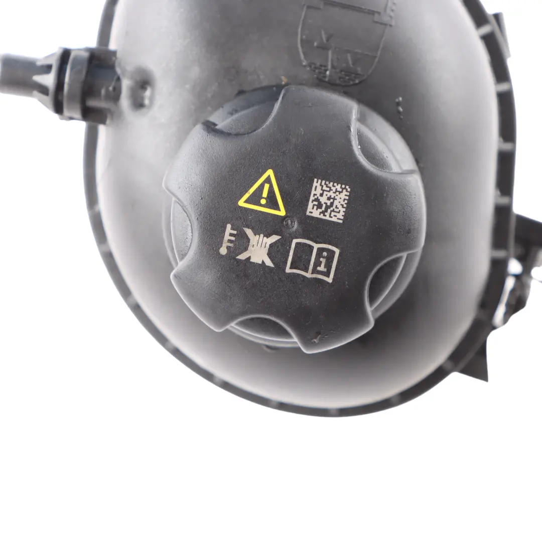 Ausgleichsbehälter Kühlmittelbehälter Flasche für BMW X3 G01 X4 G02 mit Teilenummer 8610661 BMW X3 G01 X4 G02 Ausgleichsbehälter Kühlmittelbehälter Flasche - SKU 8610661 - Teilenummer 8610661