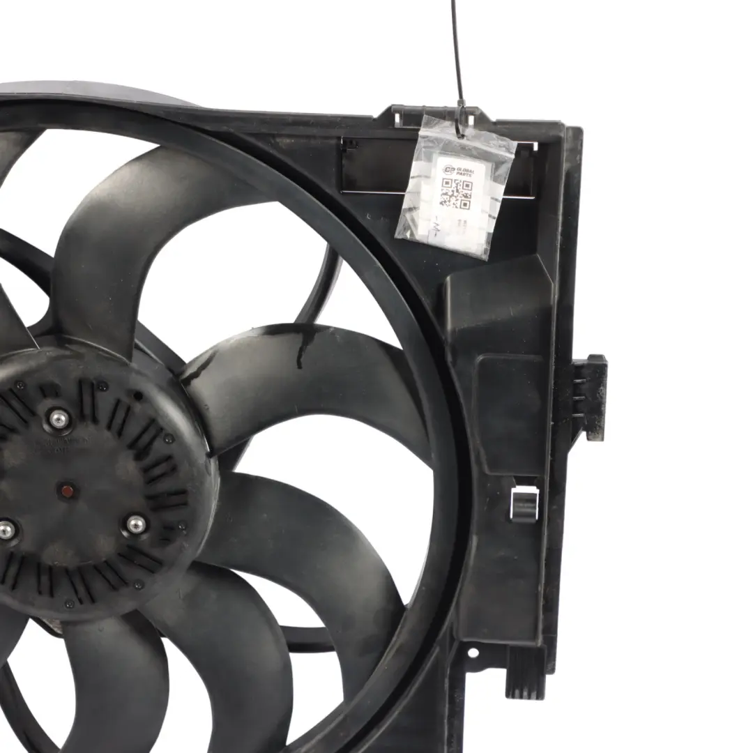 Ventilateur radiateur Moteur carter refroidissement pour BMW F20 F21 LCI F30 F31 F32 à propos du numéro de pièce 8641965 BMW F20 F21 LCI F30 F31 F32 Ventilateur radiateur Moteur carter refroidissement - SKU 8621193 - Numéro de pièce 8641965