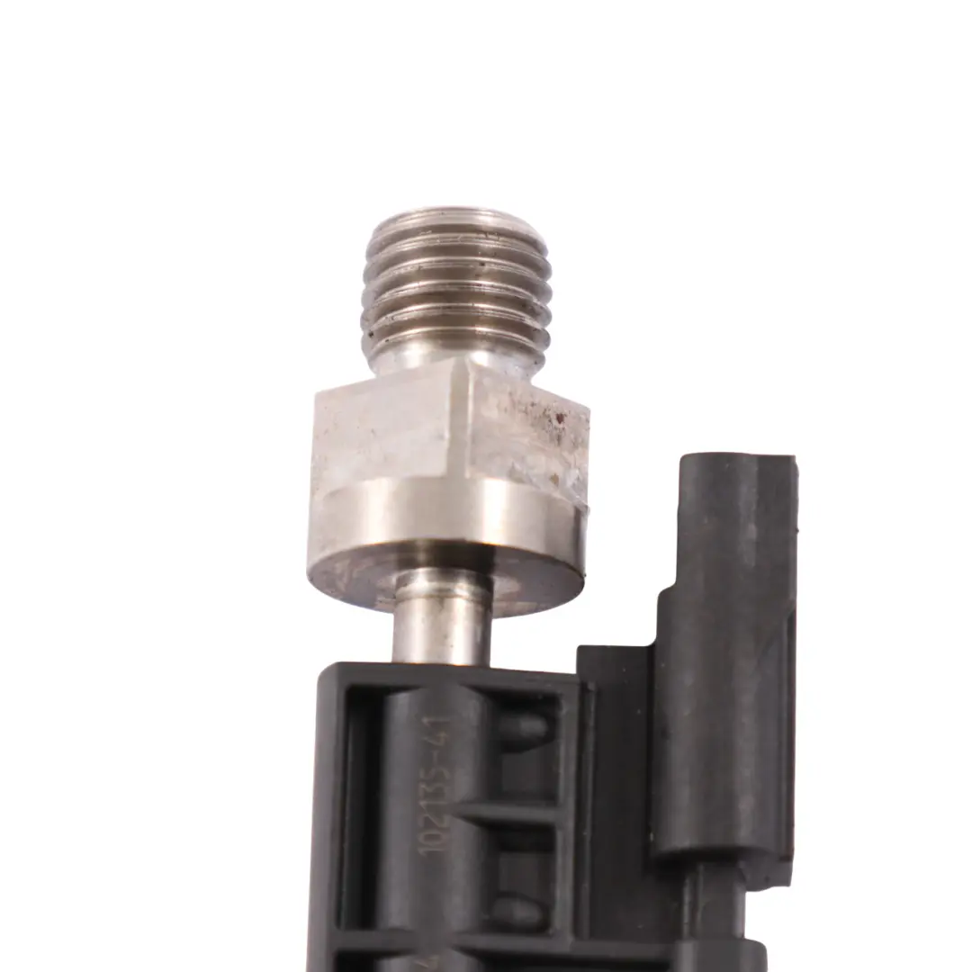 Inyector de combustible BMW F10 F20 F30 F32 E84 Gasolina N20 N26 N55 para con número de pieza 8625397 Inyector de combustible BMW F10 F20 F30 F32 E84 Gasolina N20 N26 N55 - SKU 8625397 - Número de pieza 8625397