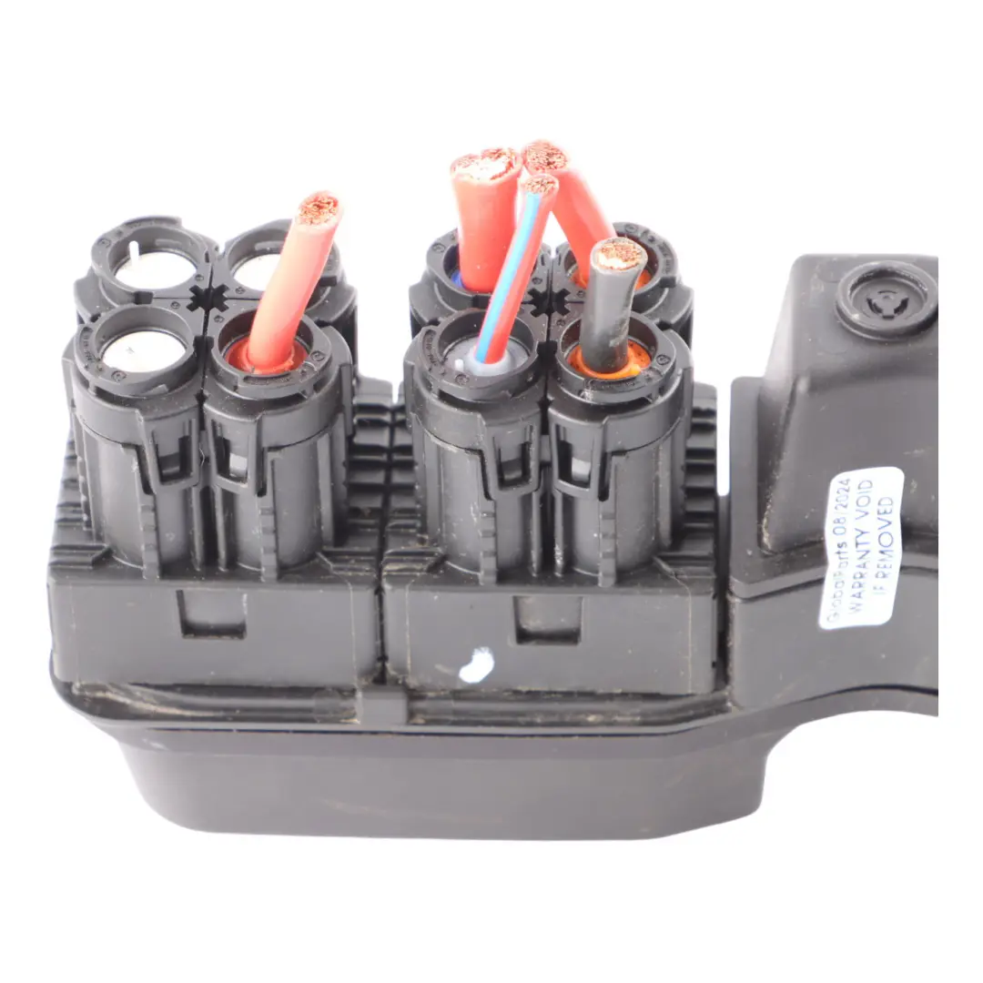 Accumulator Fuse Box Battery Jump Start Terminal to BMW G20 G22 G26 HV with Part number 8736430 BMW G20 G22 G26 HV Accumulator Fuse Box Battery Jump Start Terminal - SKU 8736430 - Part number 8736430