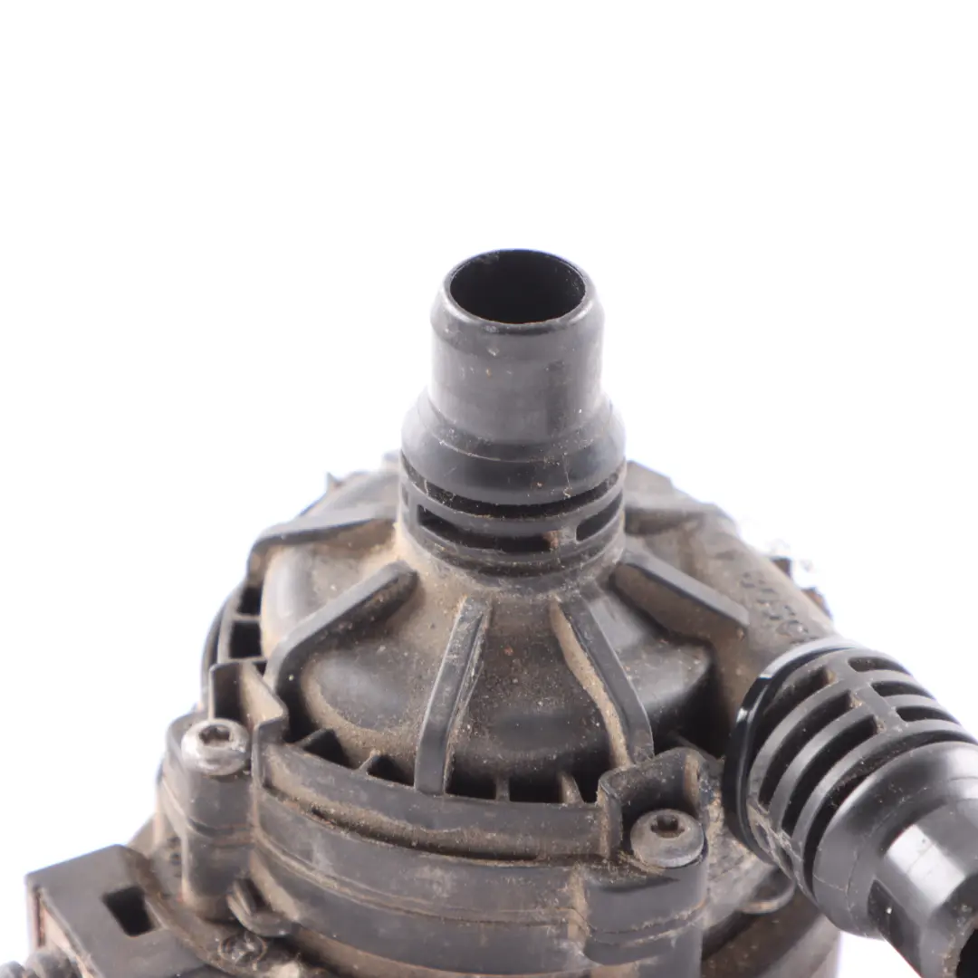 BMW G20 G21 G22 G23 G26 B57P B57R XD5T Bomba Auxiliar Agua Refrigerante - SKU 8840756 - Número de pieza 8840756