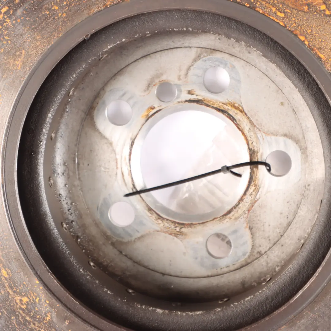 Brake Disc Set Rear Axle Left Right N/O/S to BMW G01 G20 G21 G30 G31 with Part number 8853554 BMW G01 G20 G21 G30 G31 Brake Disc Set Rear Axle Left Right N/O/S - SKU 8853554 - Part number 8853554