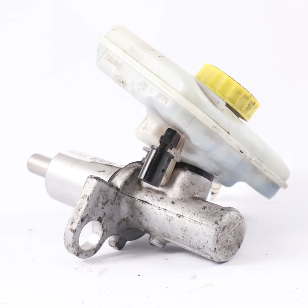 Servofreno liquido di espansione serbatoio bottiglia per Audi A6 C6 con numero di parte 8E0611301G Audi A6 C6 Servofreno liquido di espansione serbatoio bottiglia - SKU 8E0611301G - Numero di parte 8E0611301G