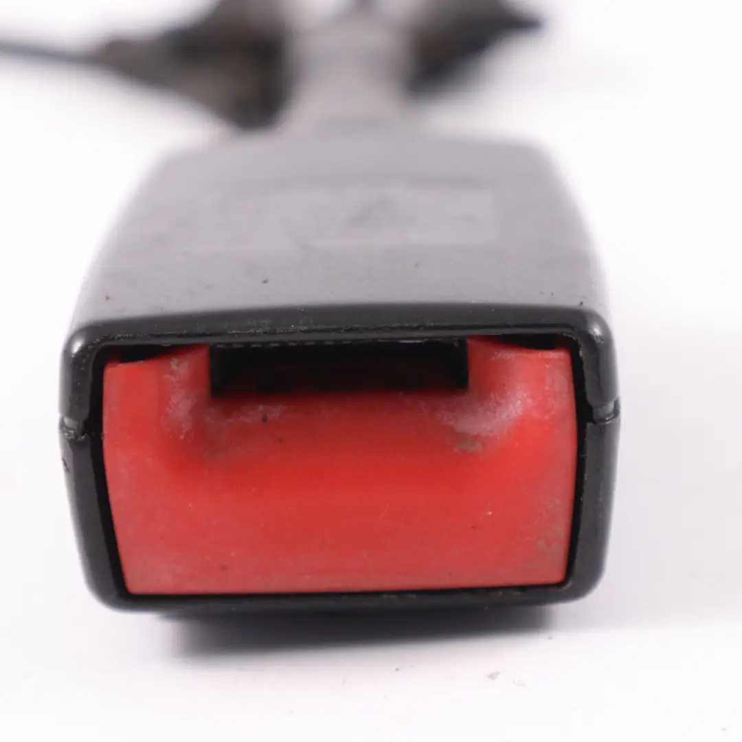 Fibbia Cintura Sicurezza Anteriore Sinistra Chiusura per Audi A6 C6 con numero di parte 8E0857755Q Audi A6 C6 Fibbia Cintura Sicurezza Anteriore Sinistra Chiusura - SKU 8E0857755Q - Numero di parte 8E0857755Q