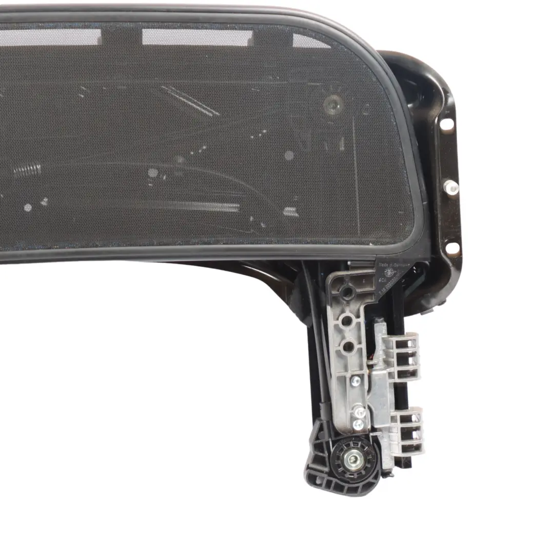 Audi TT 2 8J Osłona Przeciw Wiatrem Wiatrołap 8J7862953A - SKU 8J7862281A - Numer Części 8J7862281A