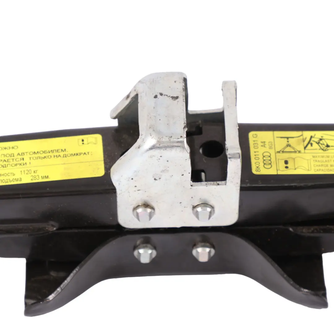 Lifting Jack Tool Emergency Wheel Lifter to Audi A4 B8 with Part number 8K0011031G Audi A4 B8 Lifting Jack Tool Emergency Wheel Lifter - SKU 8K0011031G - Part number 8K0011031G