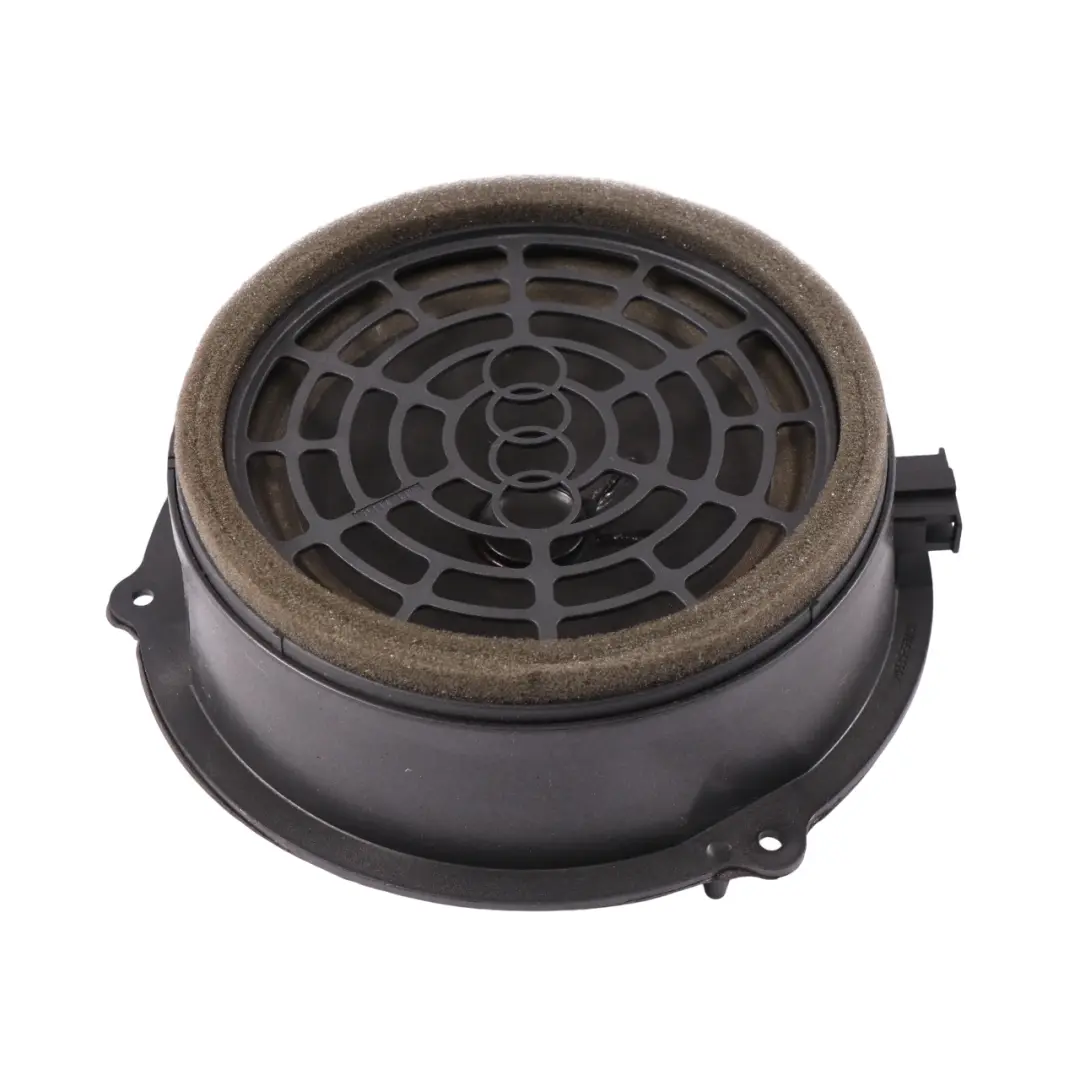 Głośnik Drzwi Tył Lewo Prawo Bang & Olufsen do Audi A4 B8 o numerze 8K0035411A Audi A4 B8 Głośnik Drzwi Tył Lewo Prawo Bang & Olufsen - SKU 8K0035411A - Numer Części 8K0035411A