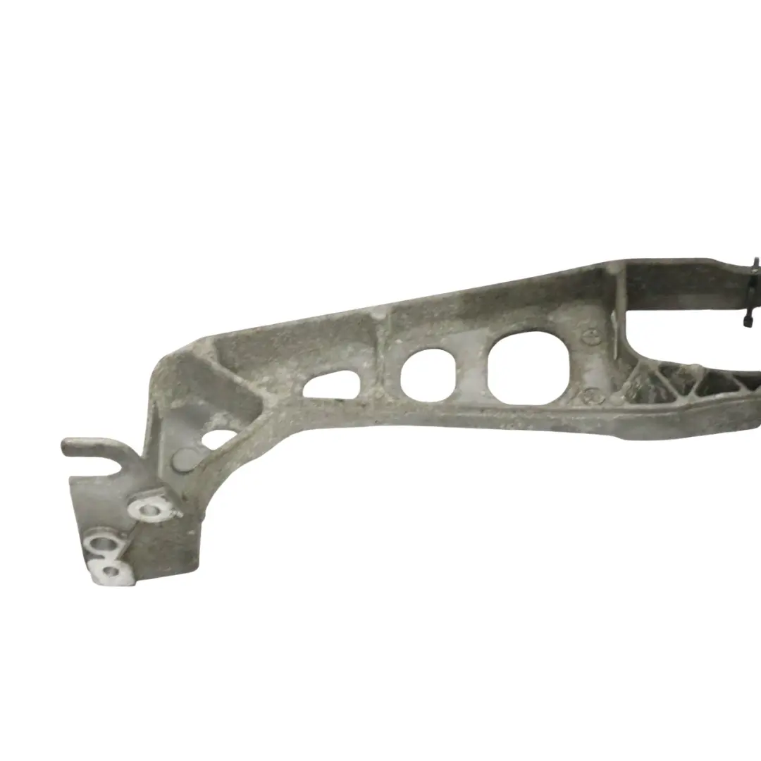 Audi A4 B8 2.0 TDI CJCB Travesaño delantero Soporte inferior motor - SKU 8K0199521C - Número de pieza 8K0199521C
