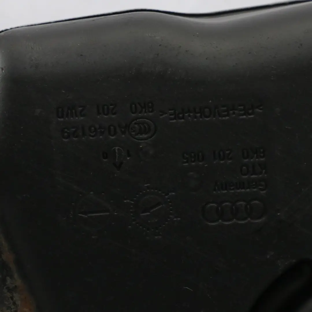 Zbiornik Paliwa Kompletny do Audi A4 B8 2.0 TDI Diesel o numerze 8K0201055Q Audi A4 B8 2.0 TDI Diesel Zbiornik Paliwa Kompletny - SKU 8K0201055Q - Numer Części 8K0201055Q