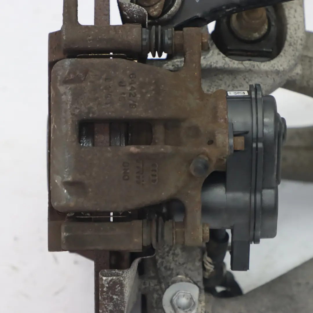 Audi A4 B8 Bujes Traseros Izquierda Suspensión Pierna Rueda Freno Disco Pinza - SKU 8K0505431AP-1 - Número de pieza 8K0505431AP