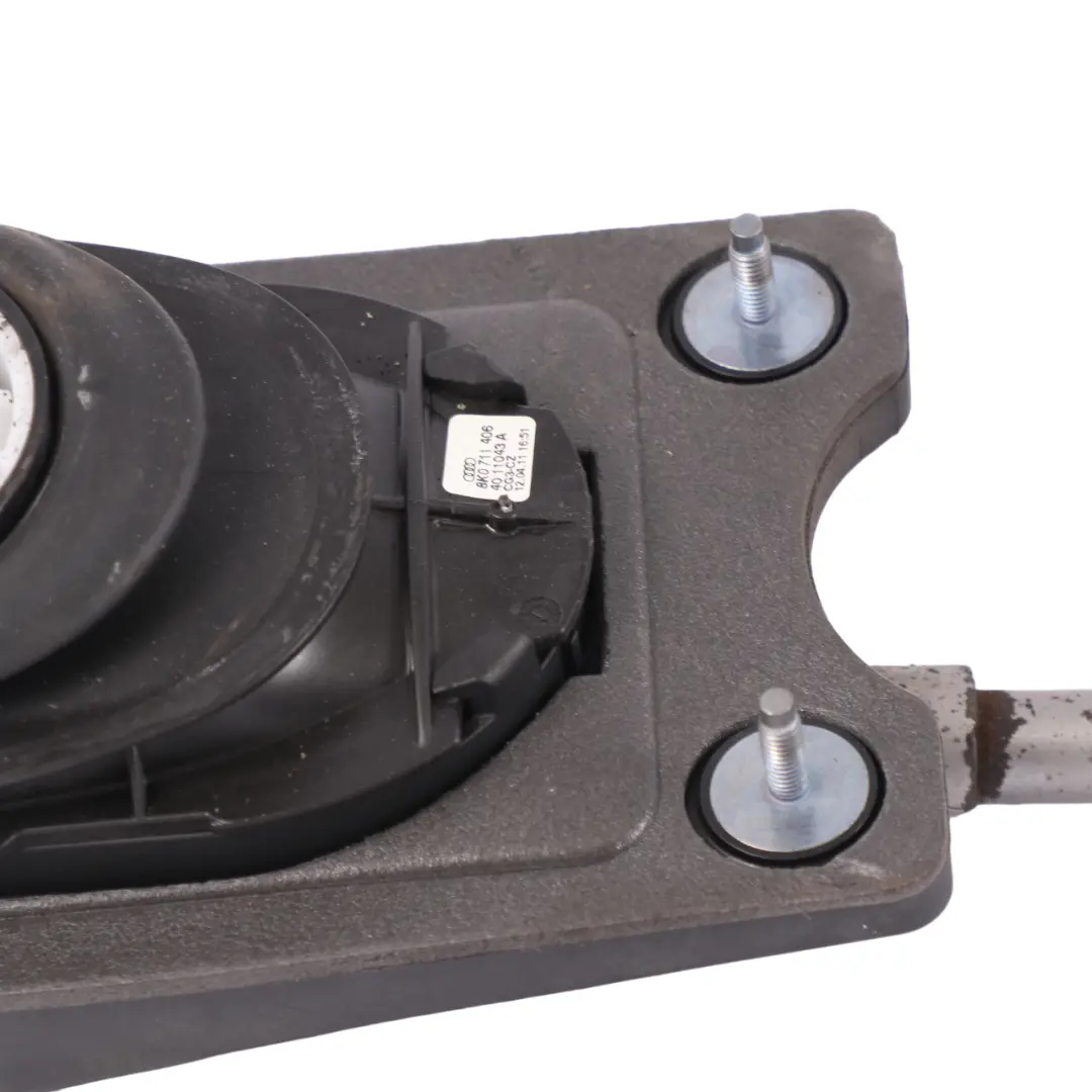 Support fixation levier vitesse pour Audi A4 B8 à propos du numéro de pièce 8K0711271E Audi A4 B8 Support fixation levier vitesse - SKU 8K0711271E - Numéro de pièce 8K0711271E