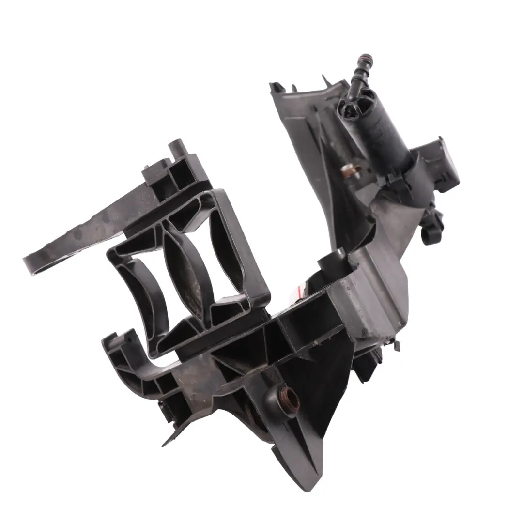 Support Phare Avant Droit Montage pour Audi A4 B8 à propos du numéro de pièce 8K0805608C Audi A4 B8 Support Phare Avant Droit Montage - SKU 8K0805608C - Numéro de pièce 8K0805608C