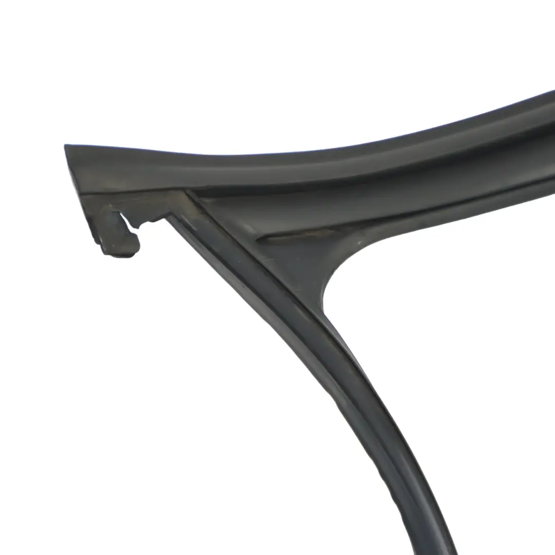 Window Seal Door Front Right O/S Weatherstrip Gasket to Audi A4 B8 with Part number 8K0837440H Audi A4 B8 Window Seal Door Front Right O/S Weatherstrip Gasket - SKU 8K0837440H - Part number 8K0837440H