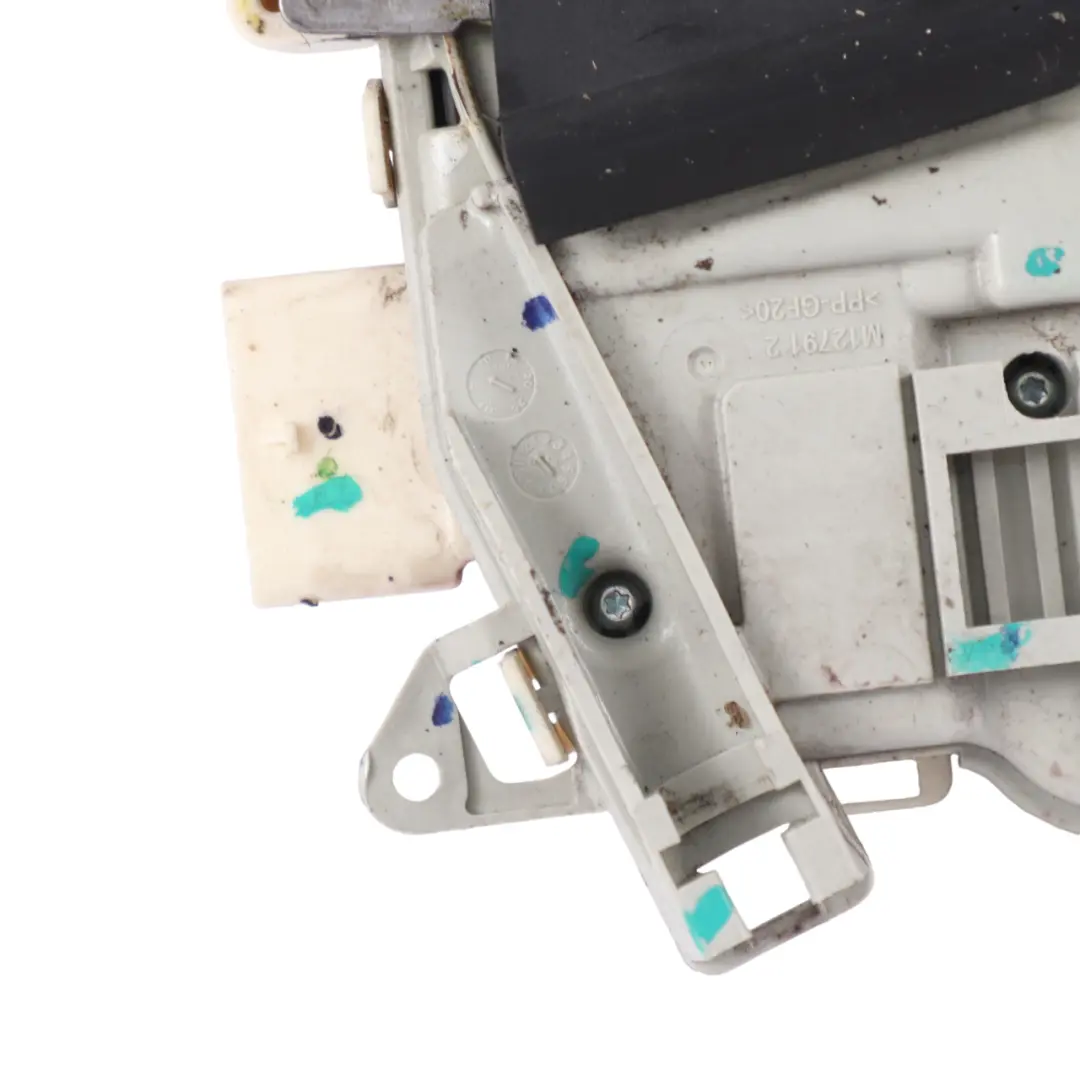 Audi A4 B8 Porte Arrière Gauche Mécanisme Verrouillage Actionneur - SKU 8K0839015C - Numéro de pièce 8K0839015C