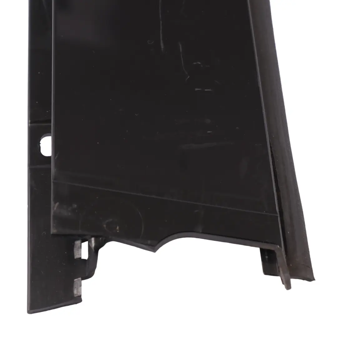 Audi A4 B8 Zewnętrzna Osłona Słupka B Prawy Tył - SKU 8K0839902K - Numer Części 8K0839902K