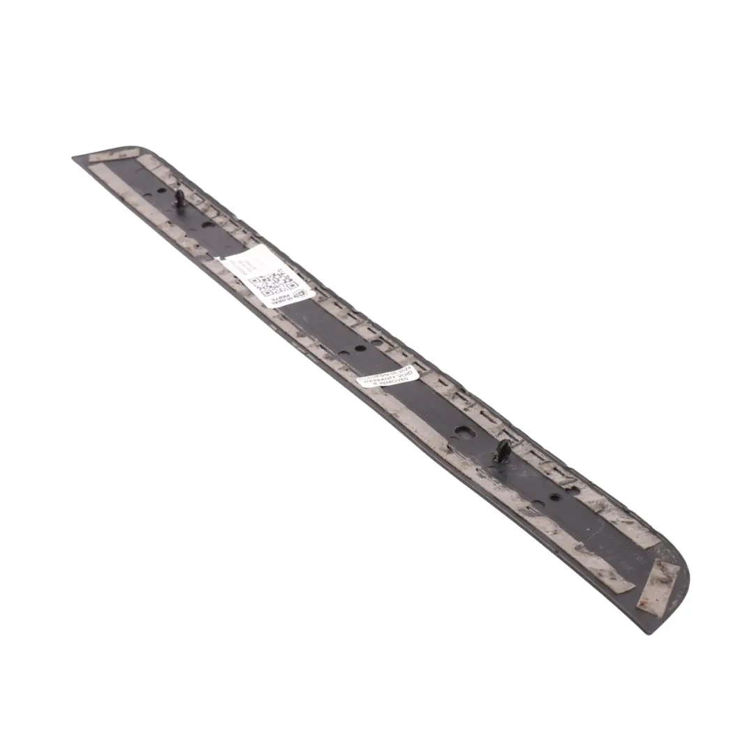Audi A4 B8 S-Line davanzale anteriore sinistro copertura piastra - SKU 8K0853373B - Numero di parte 8K0853373B