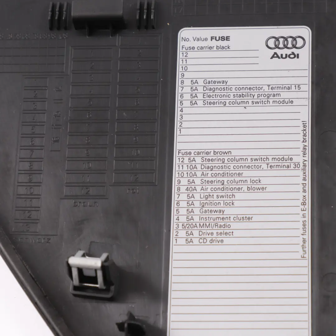 Audi A4 B8 Panel Osłona Deski Rozdzielczej Lewy Czarny - SKU 8K0857085A - Numer Części 8K0857085A