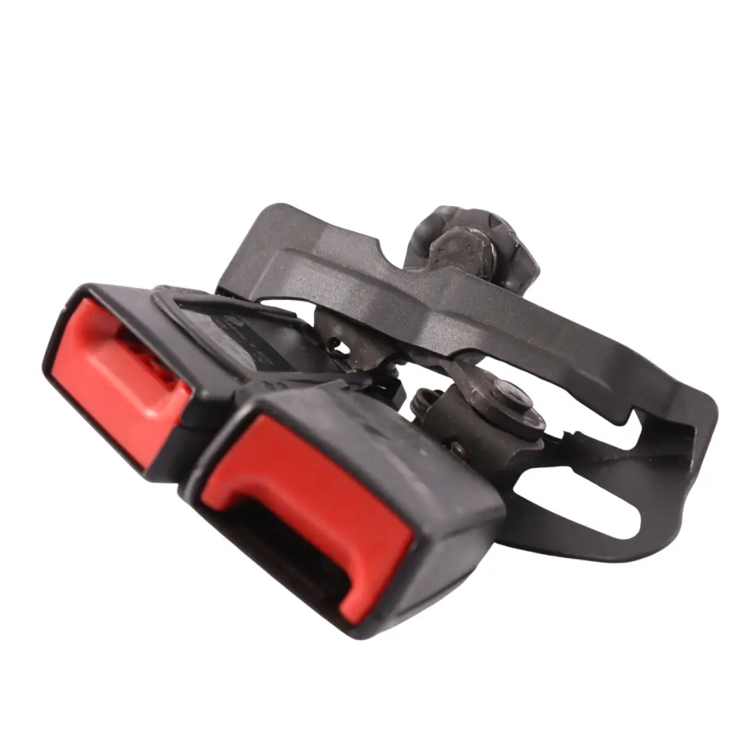 Audi A4 B8 Avant Boucle ceinture sécurité double arrière 8K0857739AE - SKU 8K0857739AE-1 - Numéro de pièce 8K0857797