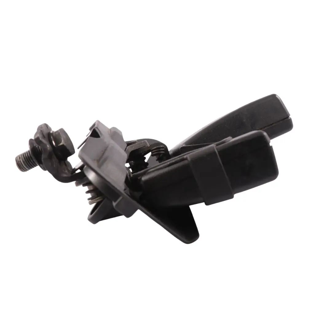 Audi A4 B8 Avant Boucle ceinture sécurité double arrière 8K0857739AE - SKU 8K0857739AE-1 - Numéro de pièce 8K0857797