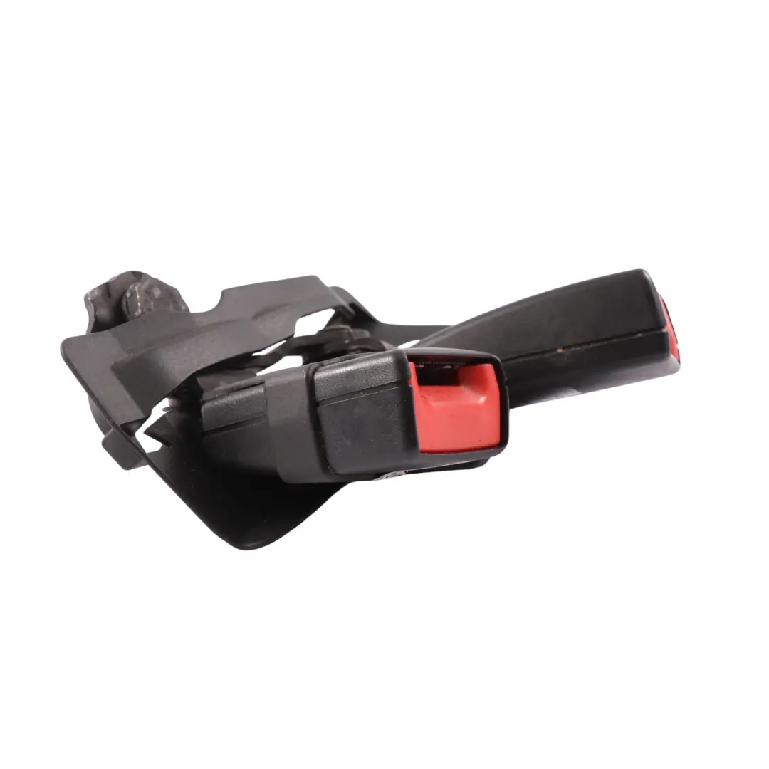 Audi A4 B8 Avant Cintura sicurezza fibbia centrale doppia posteriore 8K0857739AE - SKU 8K0857739AE-1 - Numero di parte 8K0857797