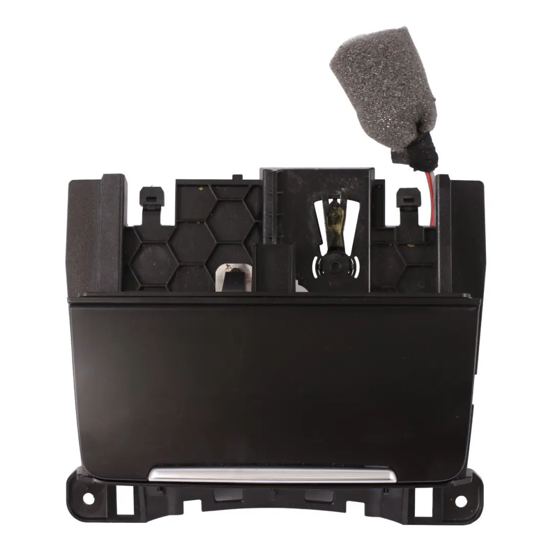 Embellecedor cenicero consola central Audi A4 B8 Enchufe 12V para con número de pieza 8K0857951C Embellecedor cenicero consola central Audi A4 B8 Enchufe 12V - SKU 8K0857951C - Número de pieza 8K0857951C